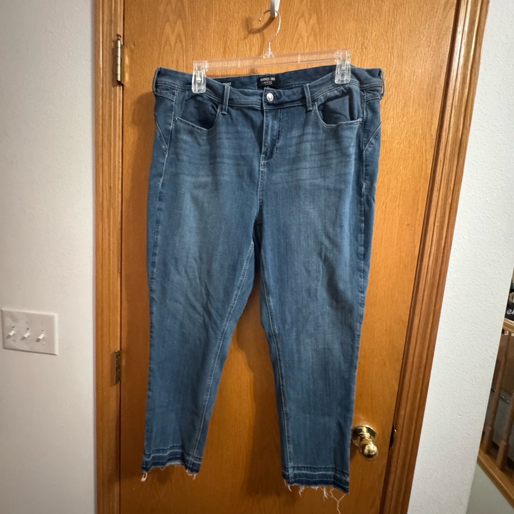 NYDJ Blue curves 365 boost jeans size 22